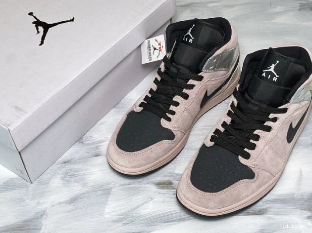 1 (W) Powder Jordan Iridescent Mid Air BQ6472-602 Dirty 0614